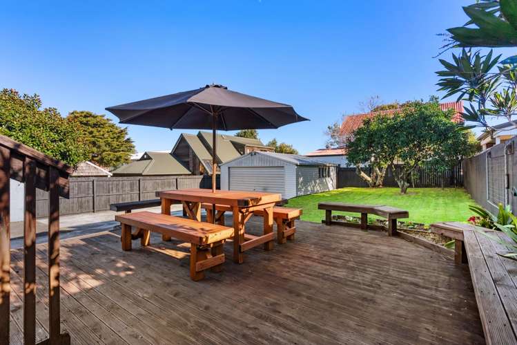 13 Range View Road Mount Albert_16