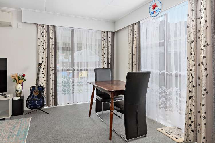 2/74 Mohaka Street Wainuiomata_6