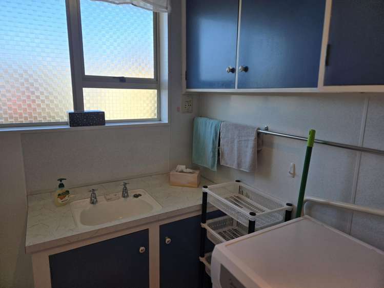 D/35 Essex Street Balclutha_12