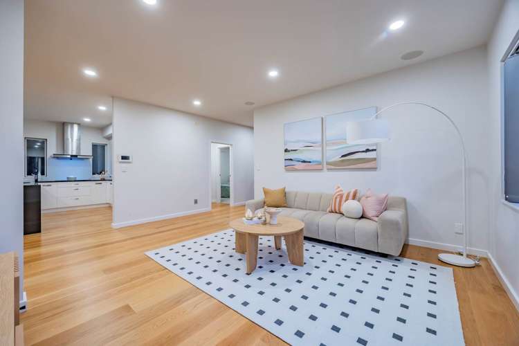 487A East Coast Road Murrays Bay_4