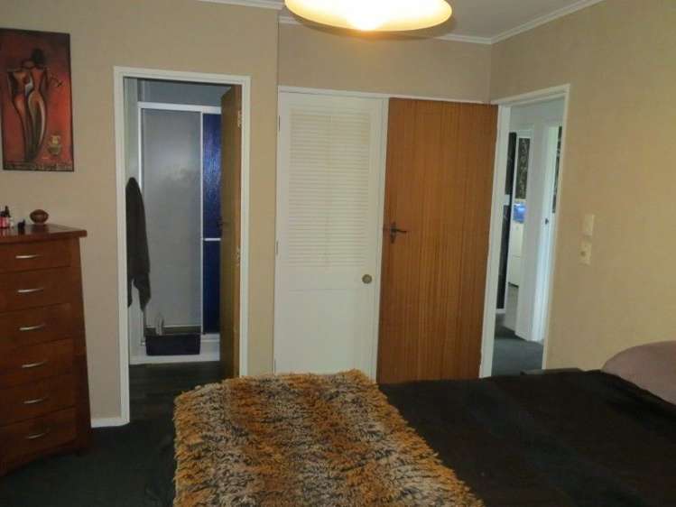 8 East Avenue Te Aroha_18