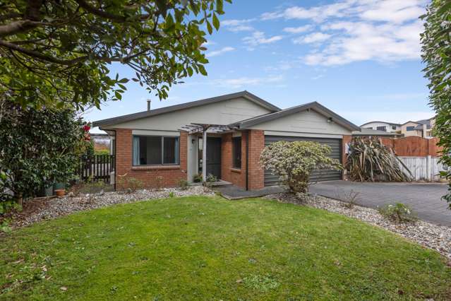 Private, Peaceful & Positioned in a Prime Location