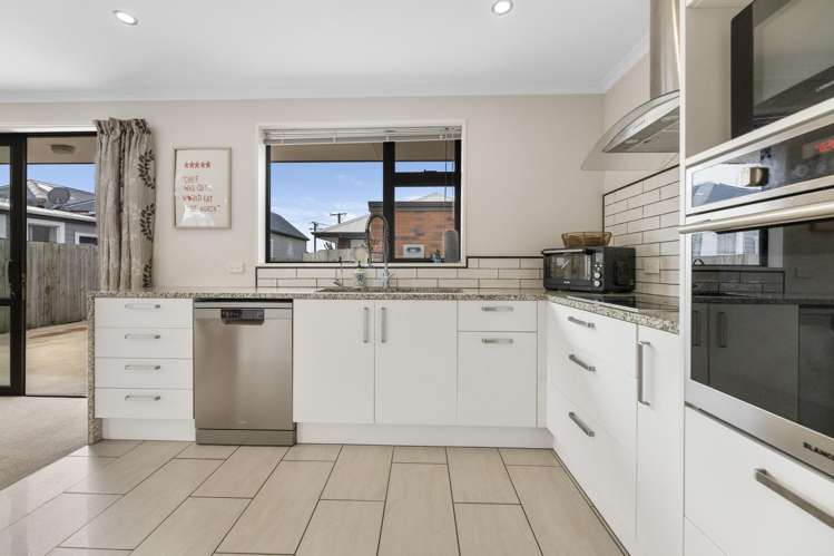 17a Law Street Caversham_8