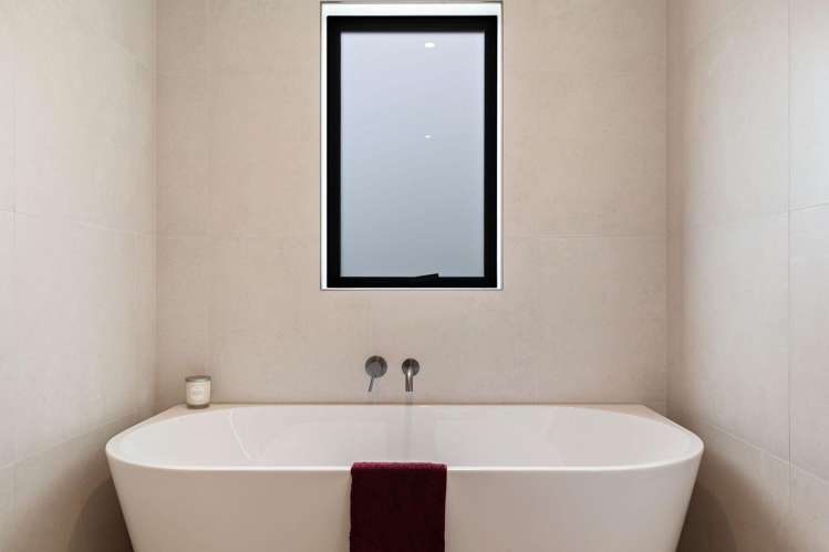 27 Grain Close Jacks Point_13