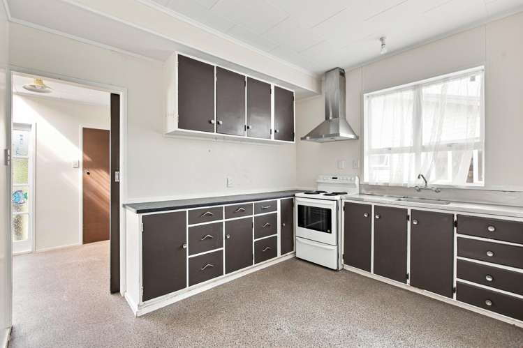 93 Cracroft Street Waitara_1