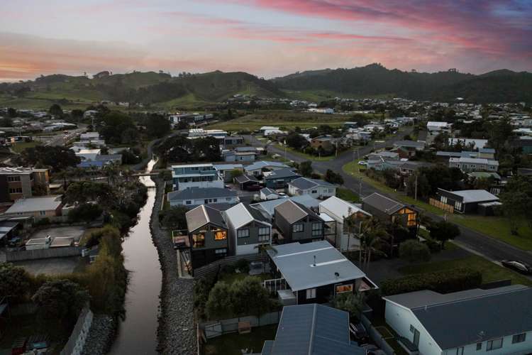 25 Edinburgh Street Waihi Beach_48