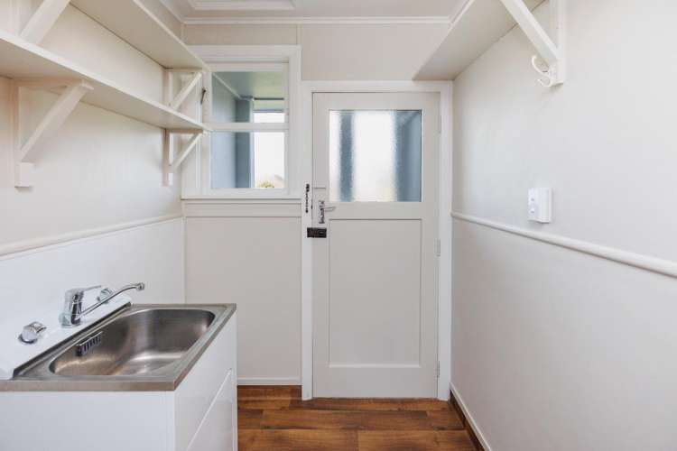 45 Godley Street Halcombe_13