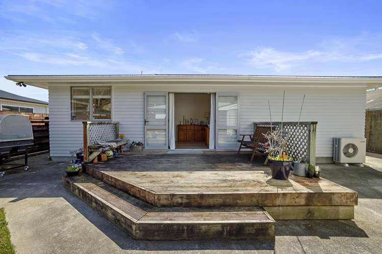 22 Berkeley Road Wainuiomata_15
