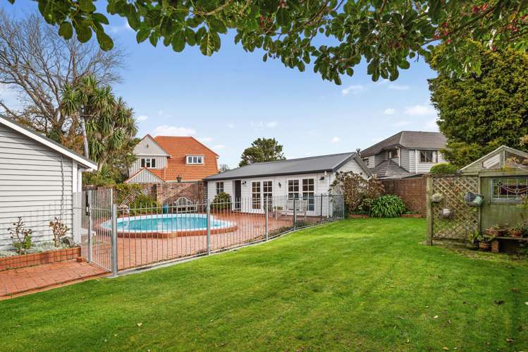 65 Penrose Street Woburn_27
