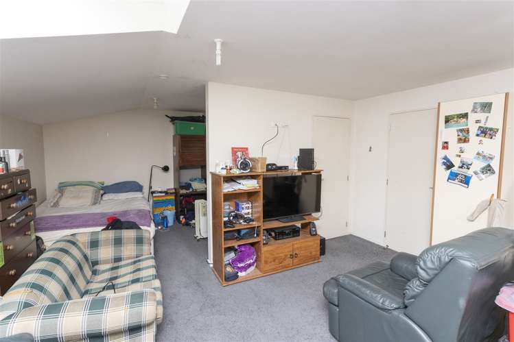 79 Racecourse Road Sockburn_16