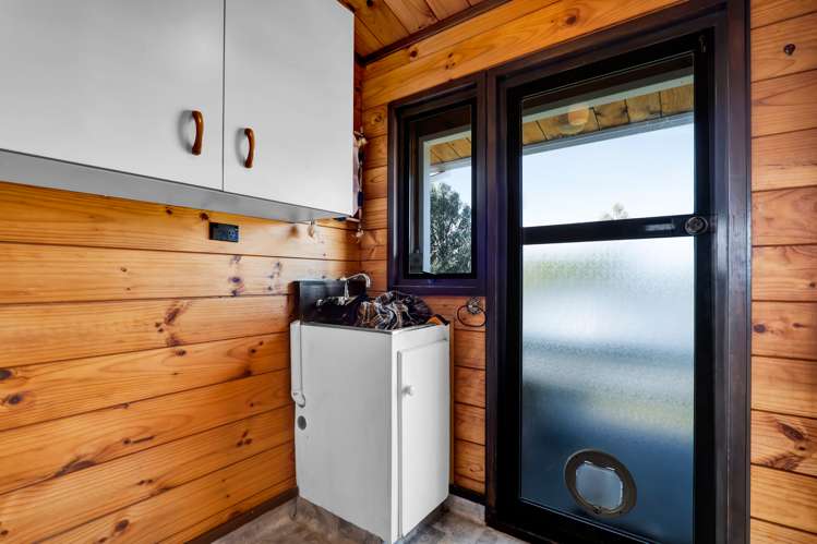 3 Milne Place Merrilands_16