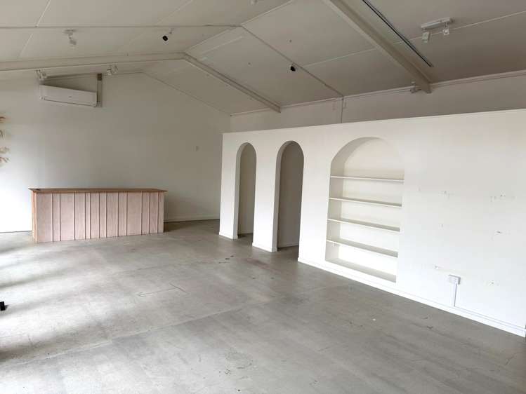 Shops 3 & 4/350 Barton Street Hamilton Central_1