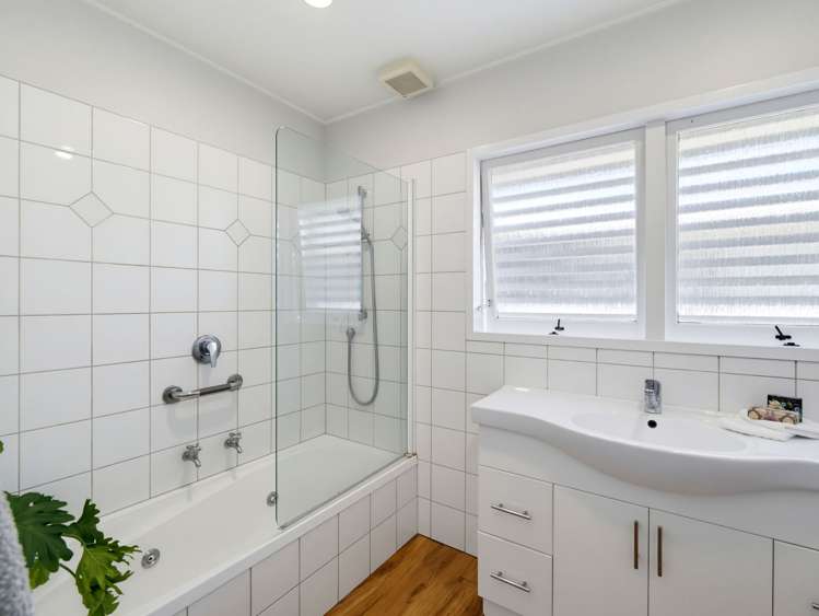 13 Brookvale Road Havelock North_16