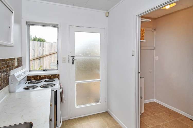 2/26 James Road Manurewa_5