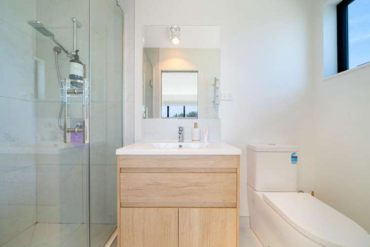 1/17 Rewarewa Road Te Atatu Peninsula_16
