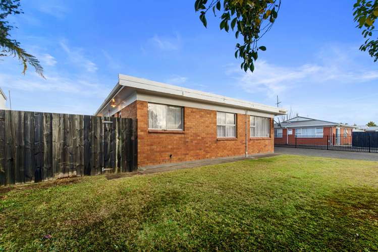 6a Seddon Street Glenholme_15