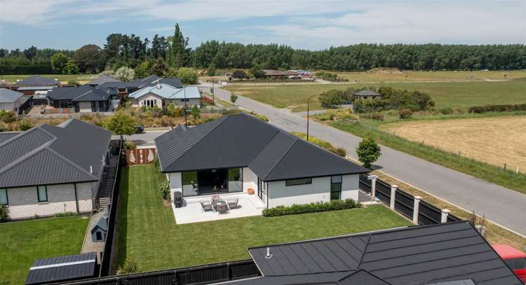 36 Fearne Drive Woodend_16