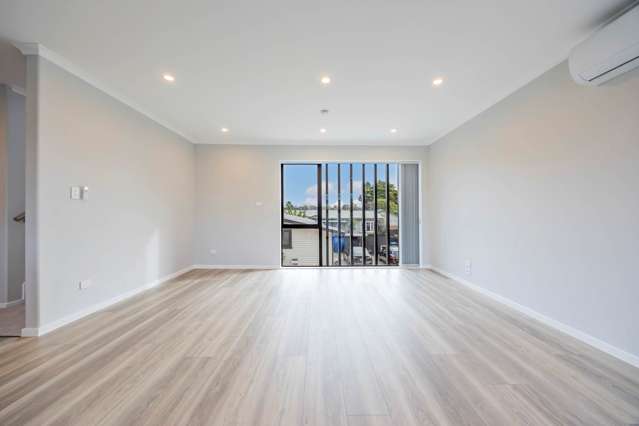 5/84 Kings Road Panmure_4