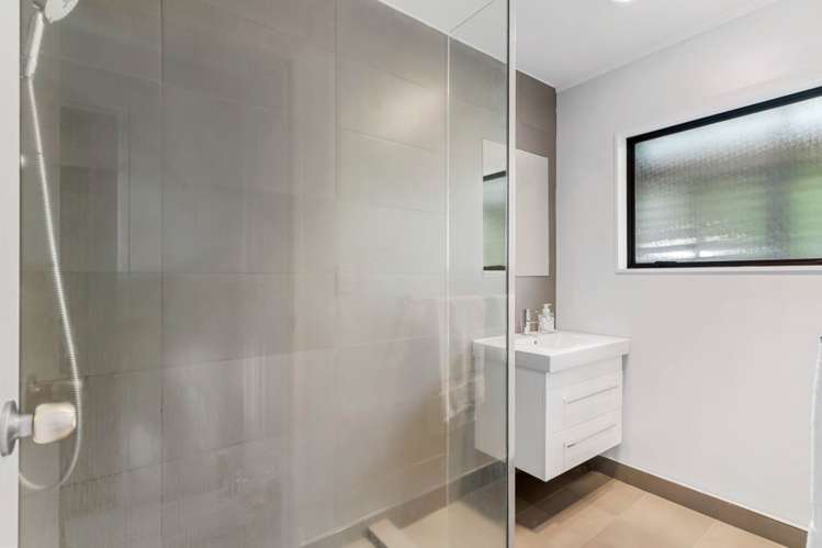 14 Tower Hill Stanmore Bay_13