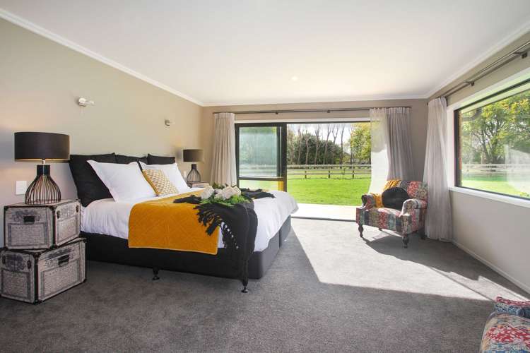 202i Ingram Road Bombay_14