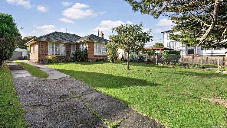 23 Toru Street Te Atatu Peninsula_1