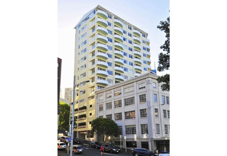 9a/4 Short Street Auckland Central_14