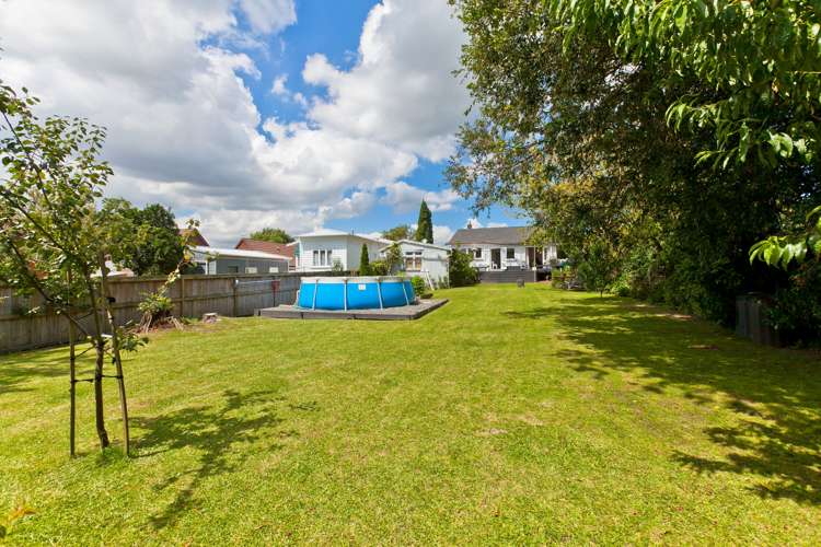 15 Smale Street Point Chevalier_0