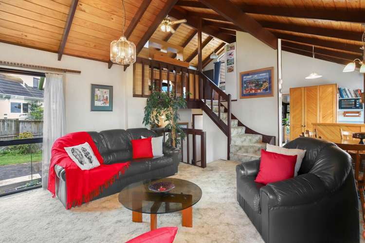 19b Deodar Place Totara Heights_3