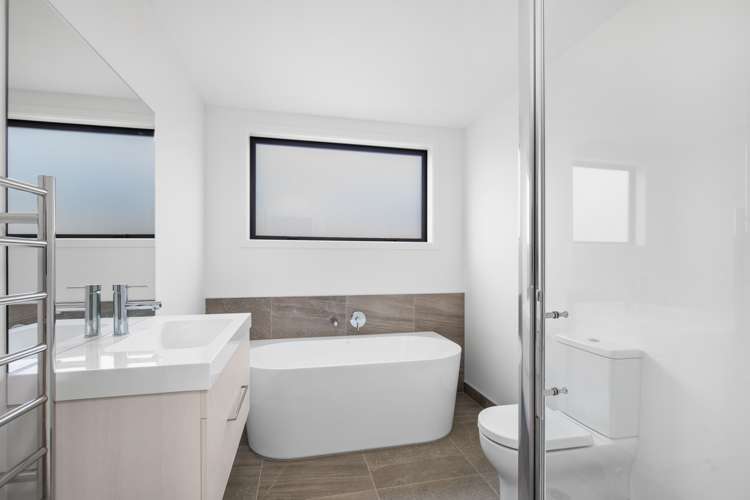 79 Magnum Drive Cromwell_5