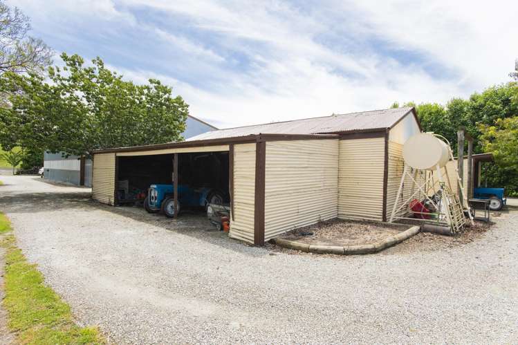 288 Lavenham Road Patutahi_20