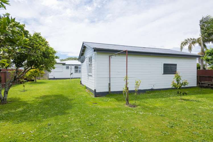 18 Birrell Street Elgin_18