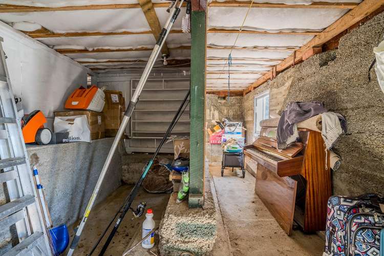 32 Kirkland Street Green Island_19
