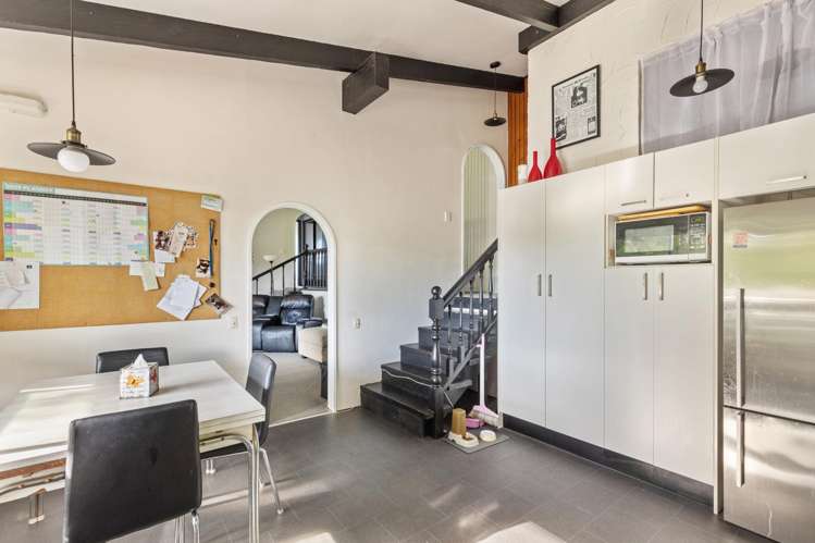 130 Smart Road Glen Avon_17