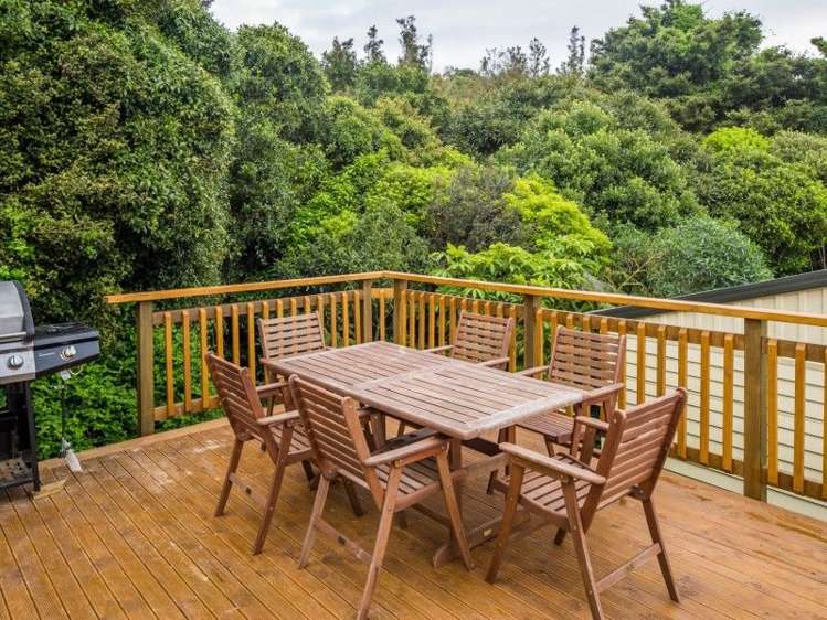 16b Rose Street Porirua East_10