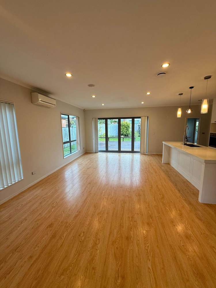 16 Beltany Drive Flat Bush_1