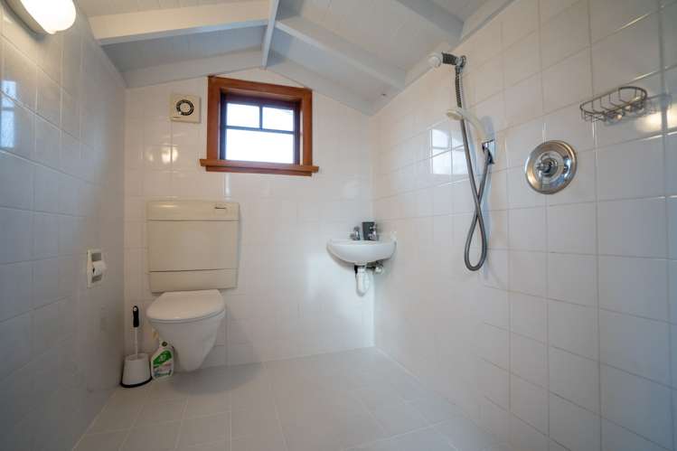 25 Brown Road Winton Surrounds_15