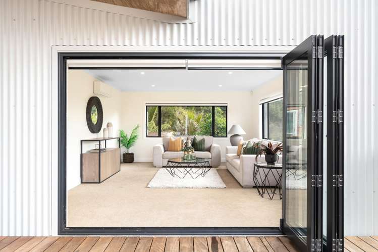 12 Sunnyvale Road Waitakere_10