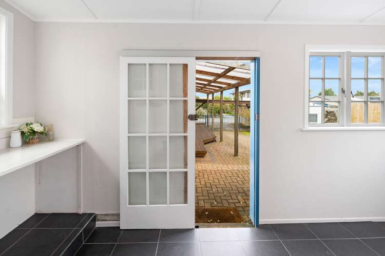 14 Mckenzie Road Owhata_11