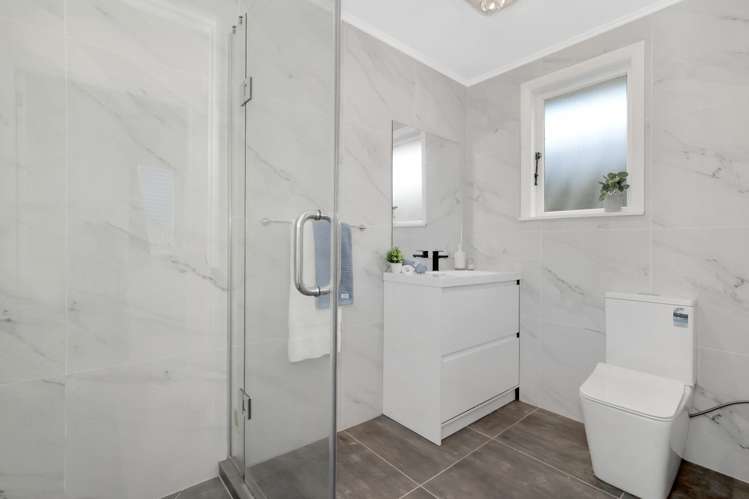 33A Baycroft Avenue Parkvale_16
