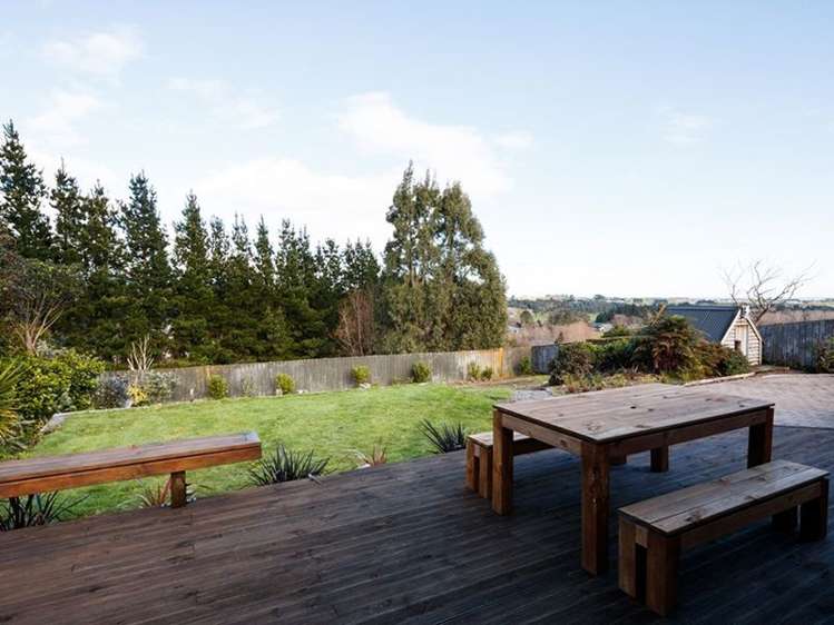 92 Pacific Drive Fitzherbert_17