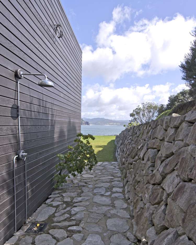 75 Greenside Road, Medlands Beach Great Barrier Island_8