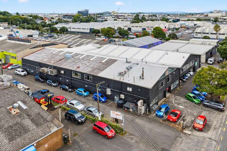 74-76 Leonard Road Penrose_2