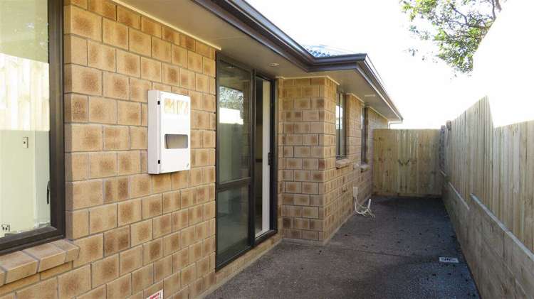 5/99 Lake Road Frankton_7