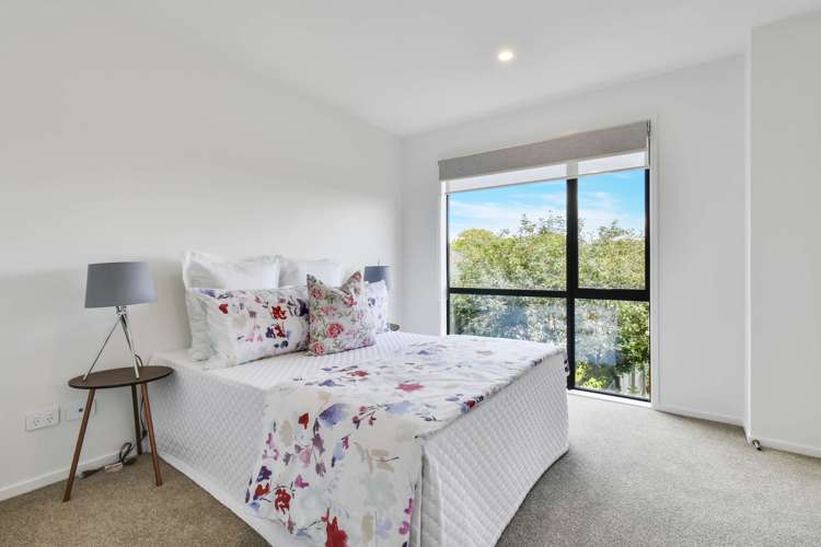 4/47A Huntington Drive Botany Downs_9