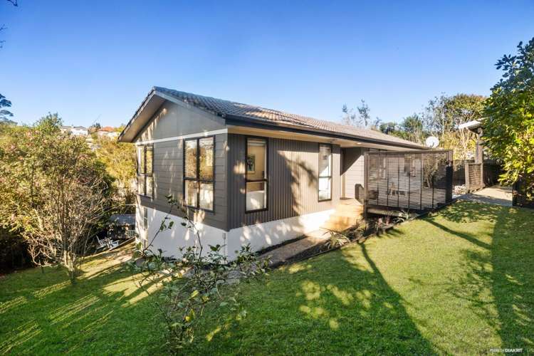 22 Pisces Road Glen Eden_0