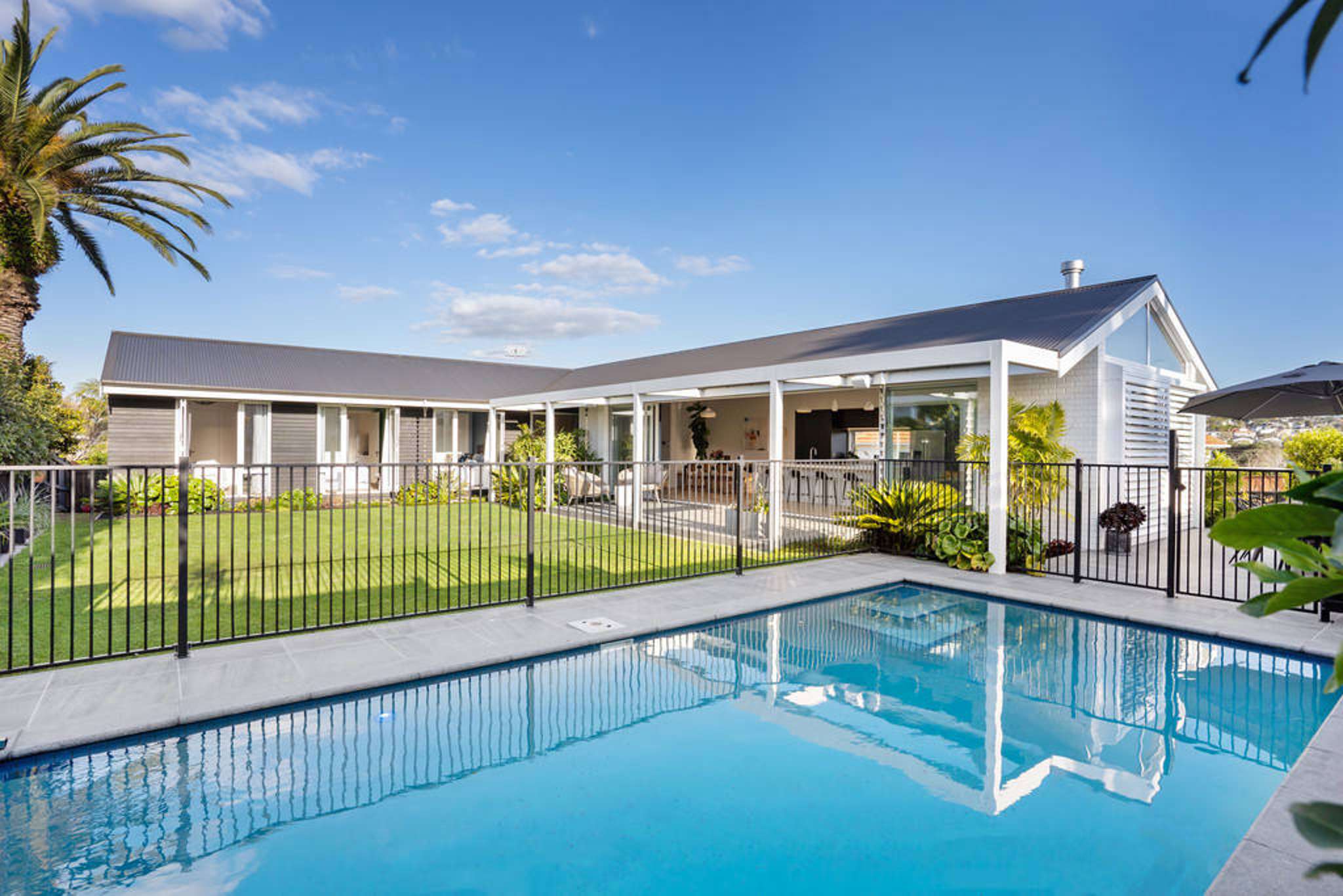 Meadowbank home sells for $3.3m - $1.05m above CV