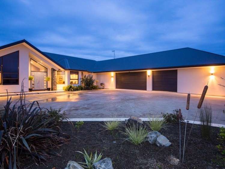 2 Orakei Road Kelvin Grove_2
