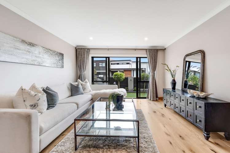 45 Armstrong Farm Drive East Tamaki Heights_30