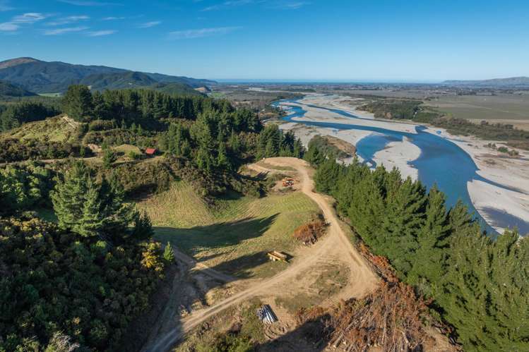 640 Northbank Road Wairau Valley_7