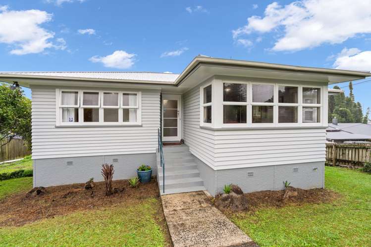 2 Farmer Street Te Kamo_14